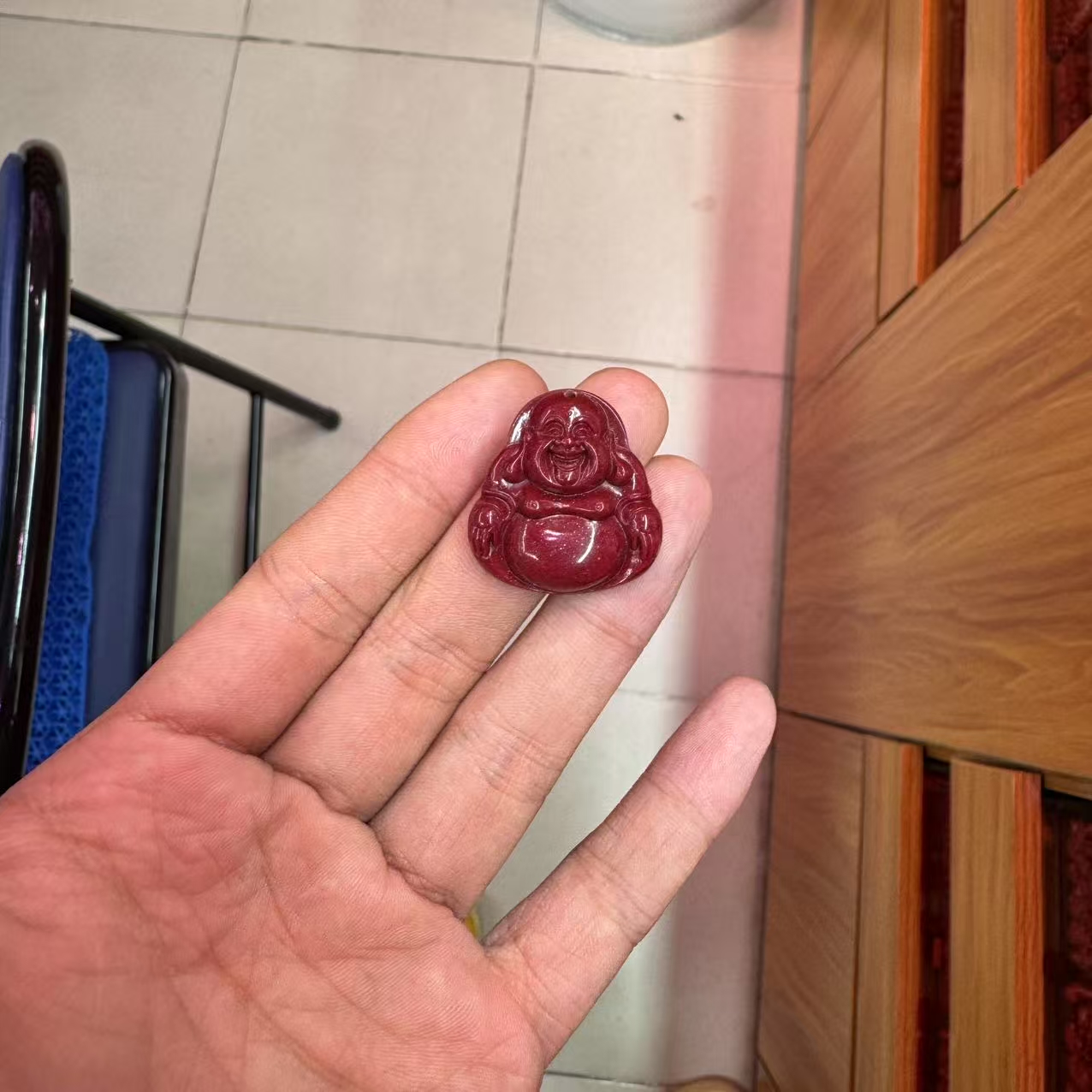 含辰砂工艺品天然高含量朱砂佛公吊坠—多样性发