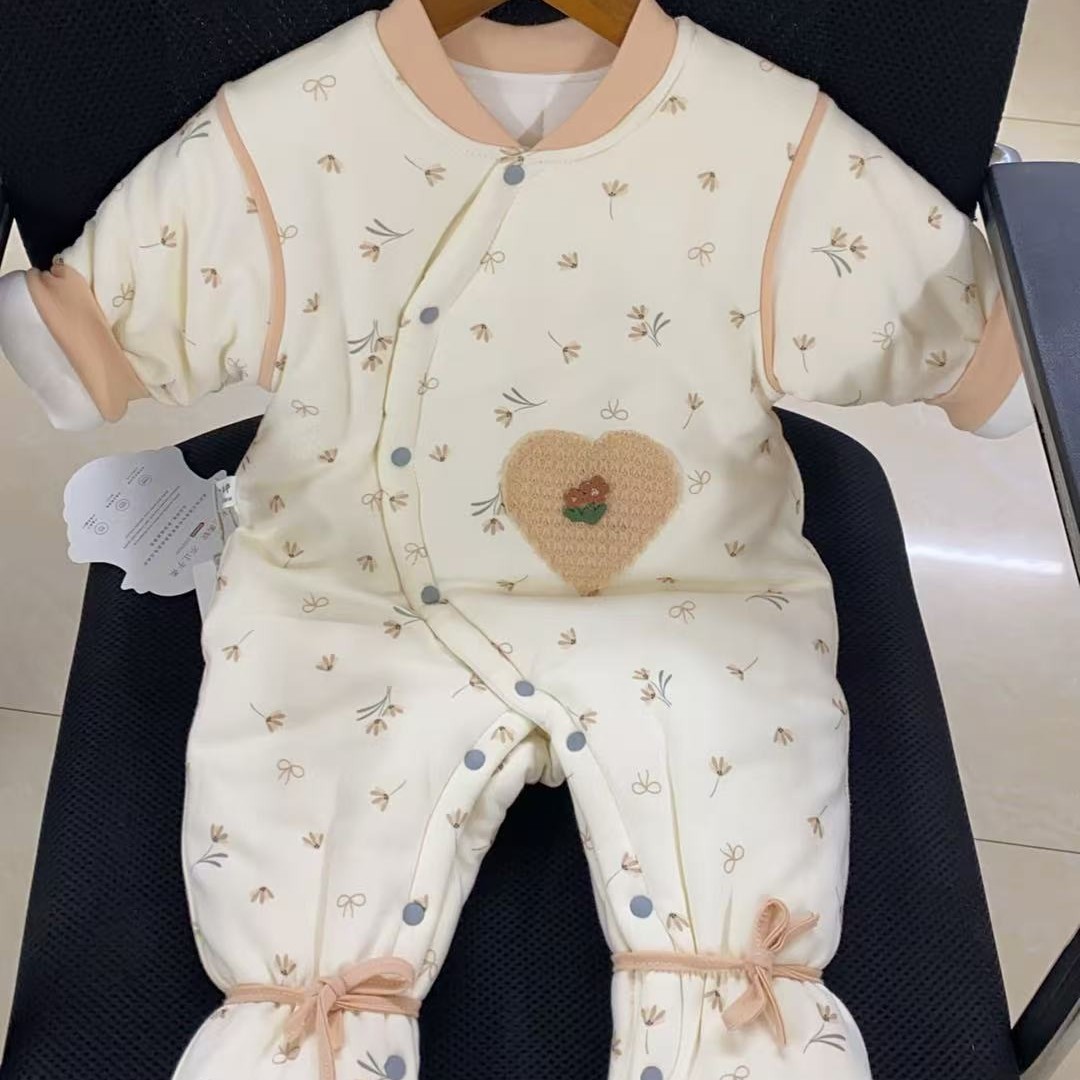 新款冬季300克水洗棉花婴儿闭裆包脚连体衣（可机洗）