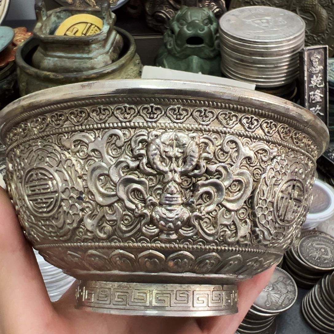 金属复古风格摆件