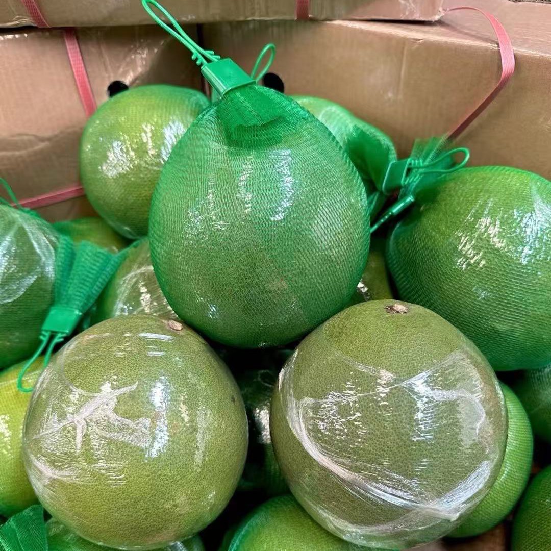 进口新鲜泰柚，35元一个，包甜，包新鲜
