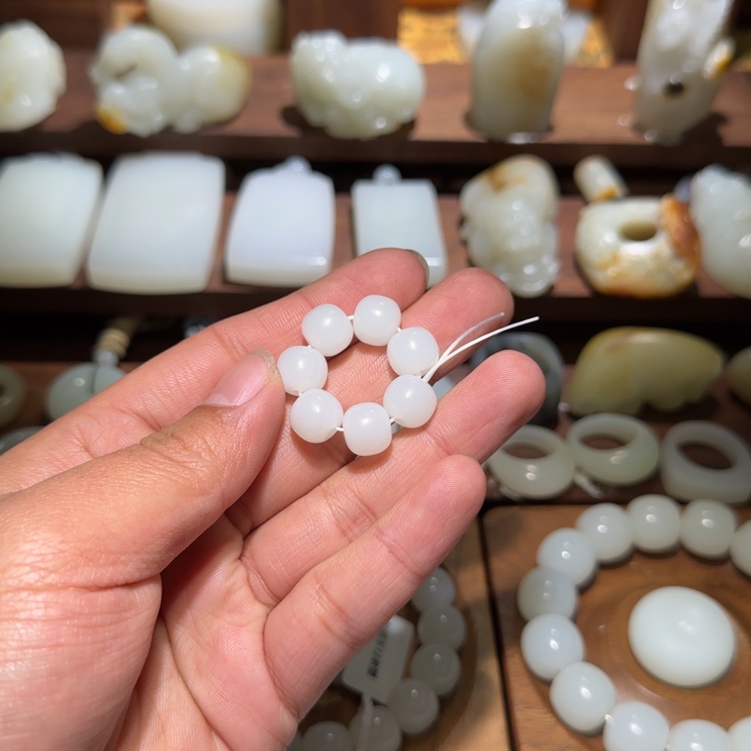 护***航和田玉未镶嵌手链