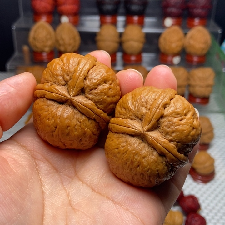 乌***啦文玩核桃把件三炸3