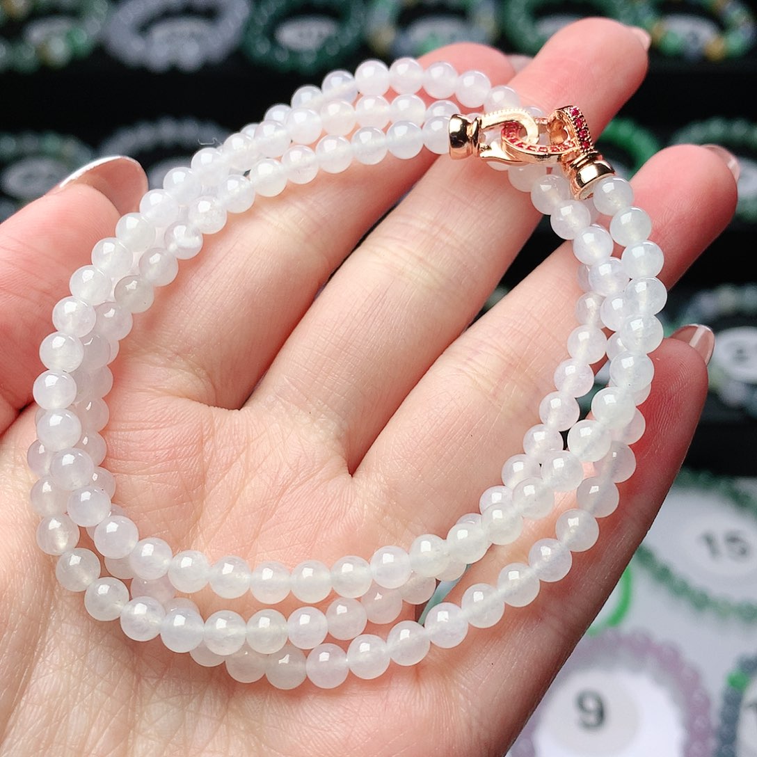 翡翠手链未镶嵌翡翠