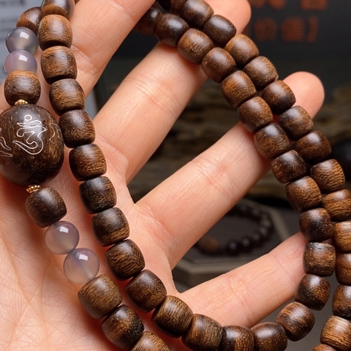 手串沉香越南富森红土倒架料0.8设计➕白棋沉香木雕设计