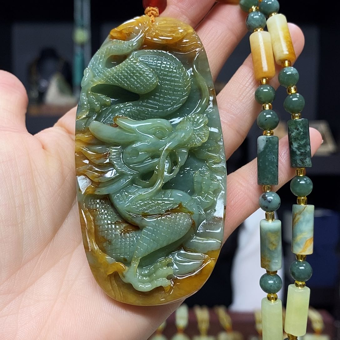 岫玉挂件吊坠未镶嵌