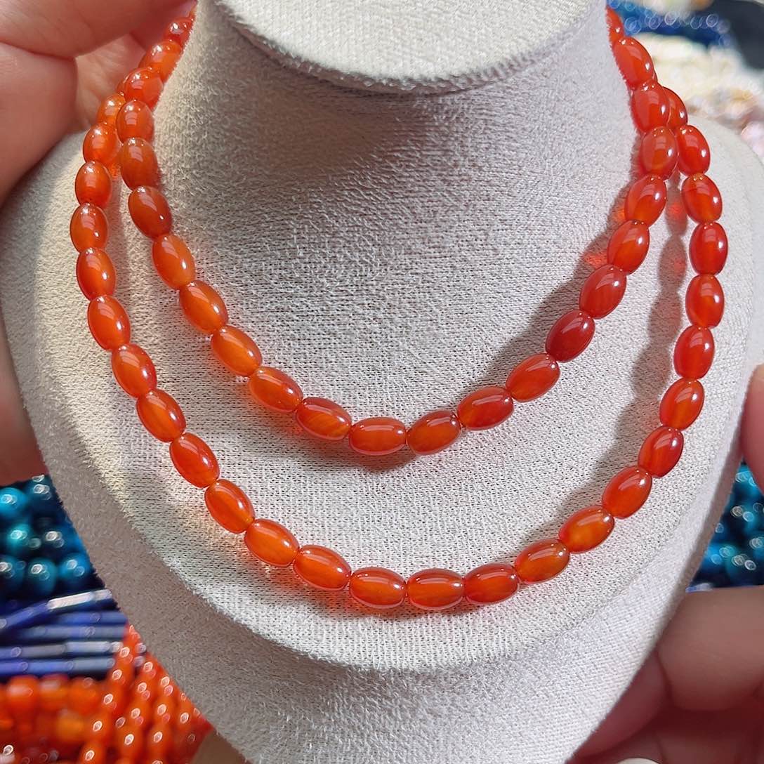 玛瑙/玉髓未镶嵌珠宝半成品A货红玛瑙米珠一条6x8mm