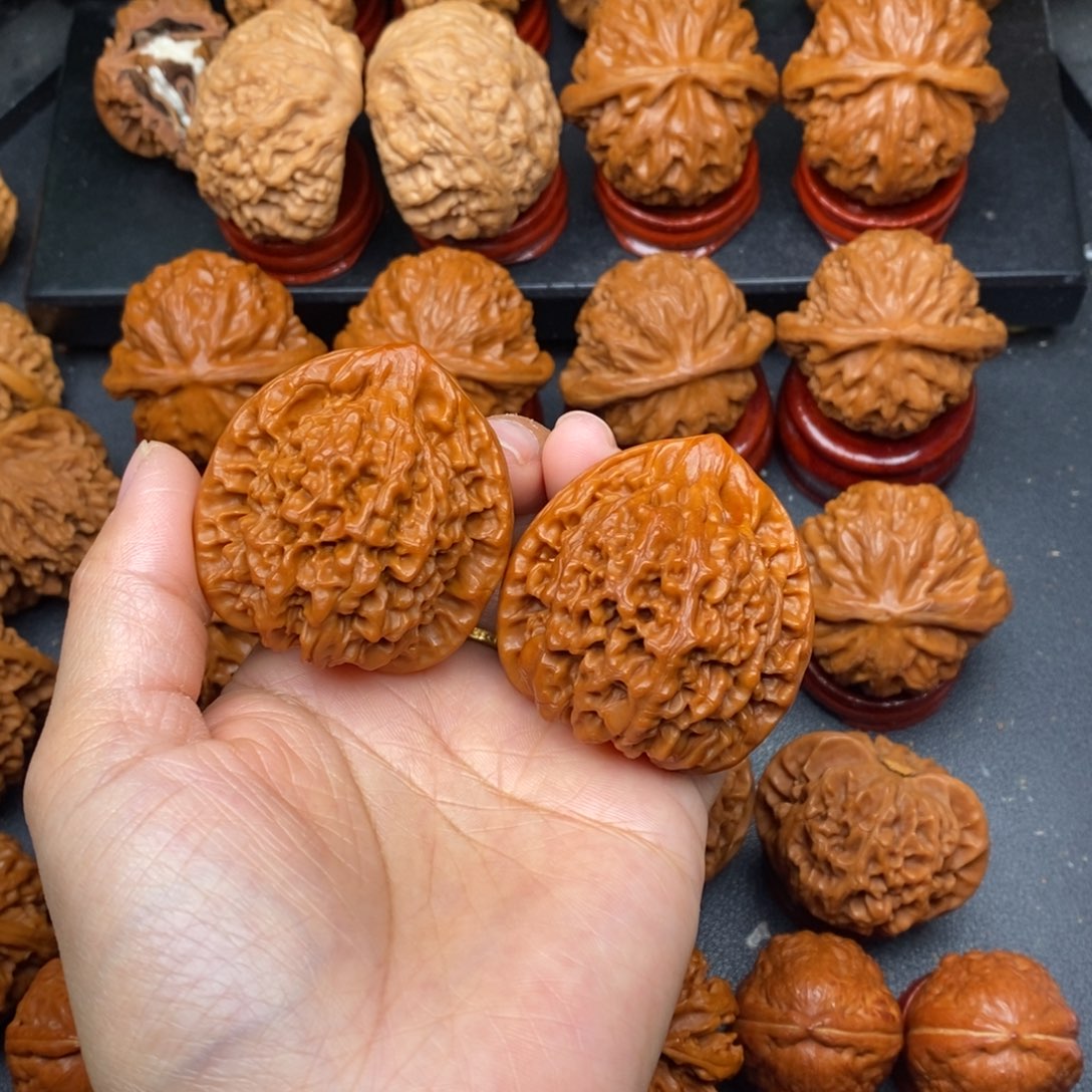 文玩核桃把件43官帽