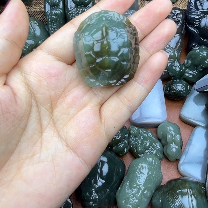 和田玉未镶嵌挂件