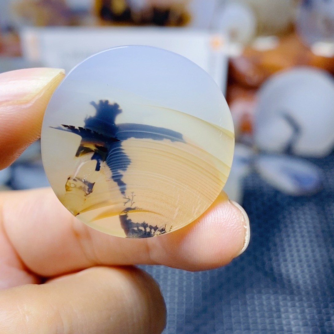 玛瑙/玉髓未镶嵌珠宝奇石