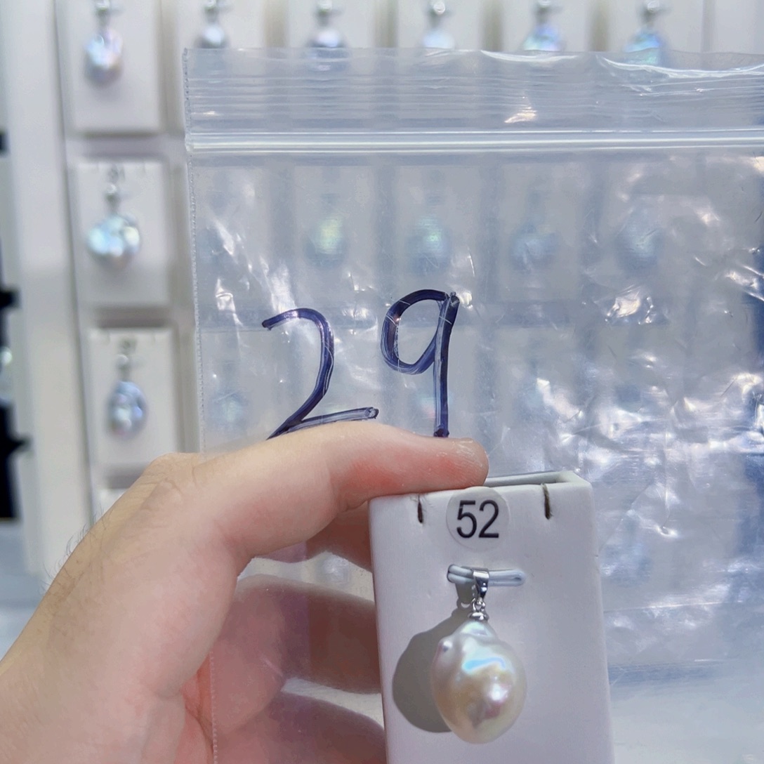 淡水珍珠颈饰合金