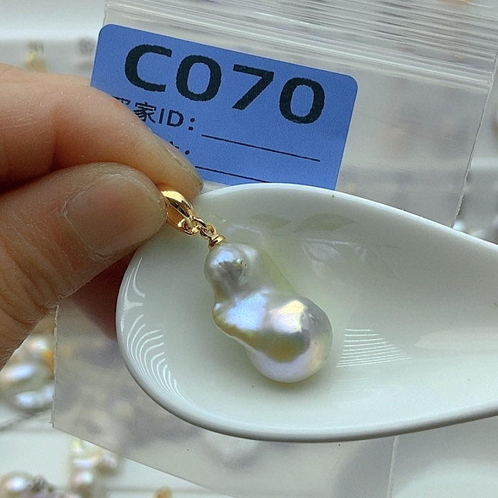 淡水珍珠颈饰未镶嵌