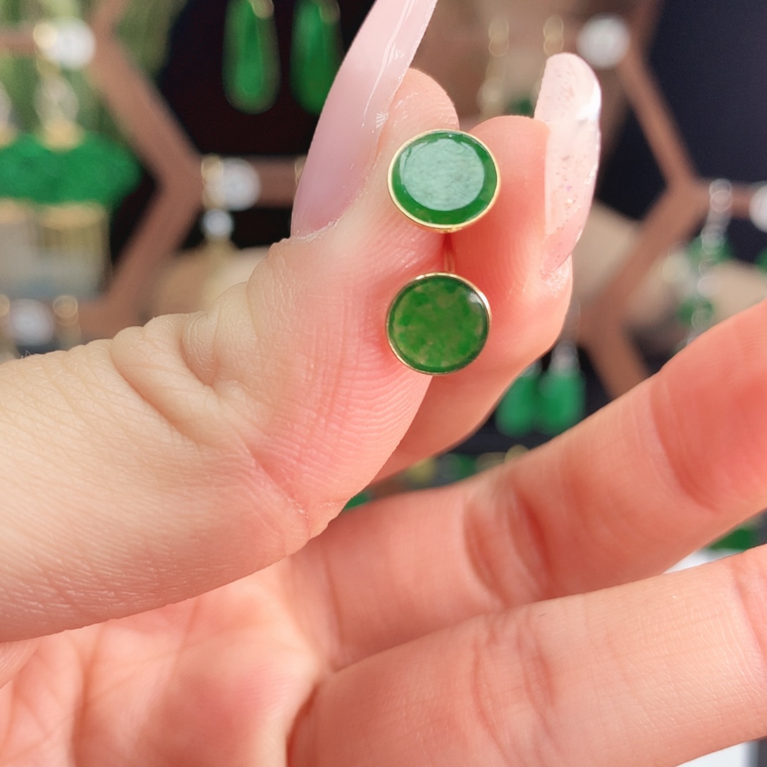 翡翠18K金镶嵌耳饰耳饰