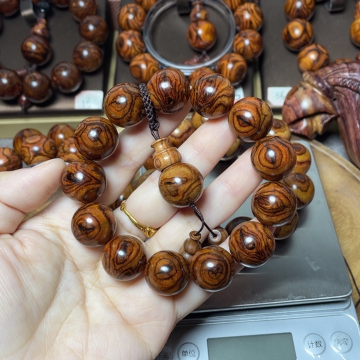 猛***腿木质类黄花梨黄花梨1.8