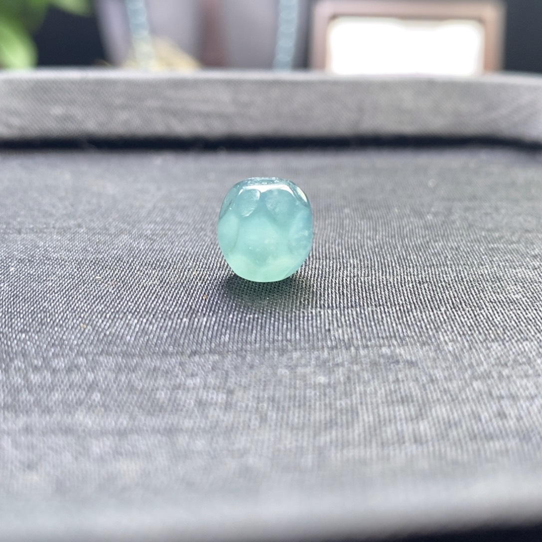 翡翠未镶嵌手链卡10左右无相珠