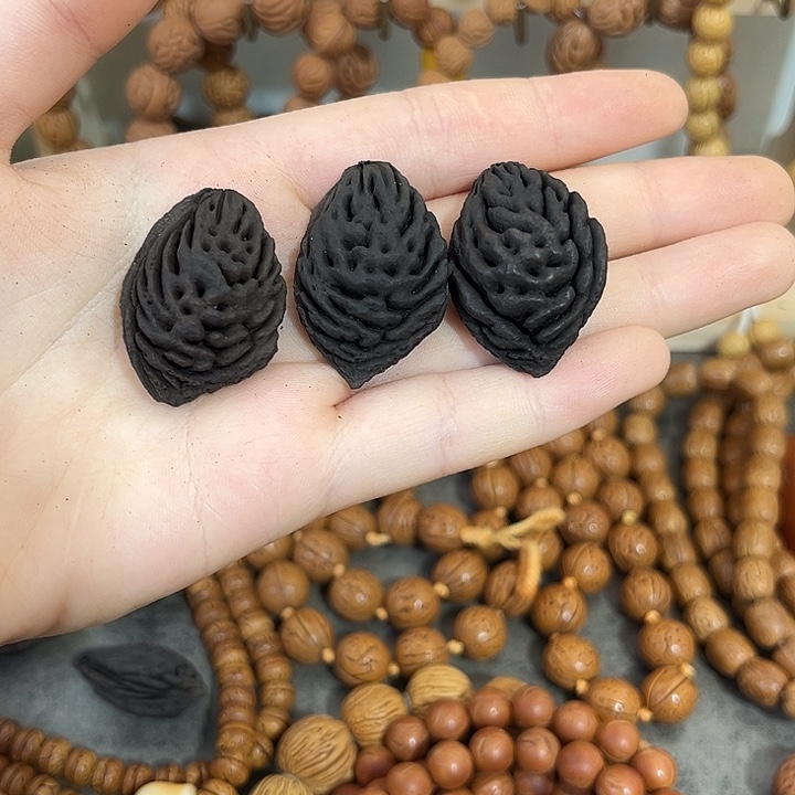 S***A核桃把件野生桃枭野生桃枭