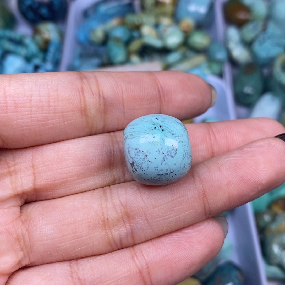 绿松石未镶嵌挂件