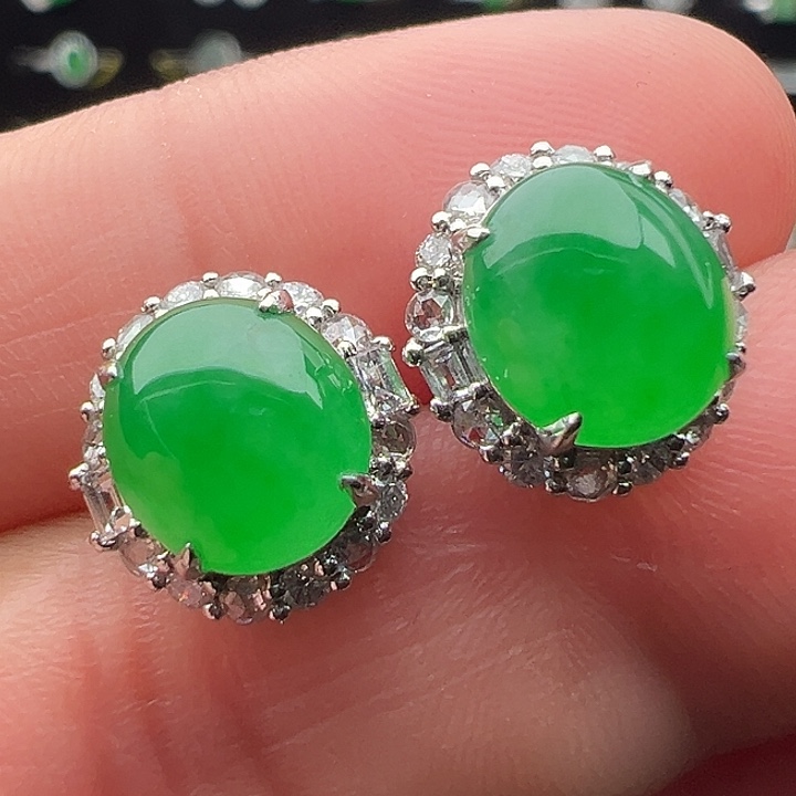 翡翠18K金镶嵌耳饰蛋面8.5