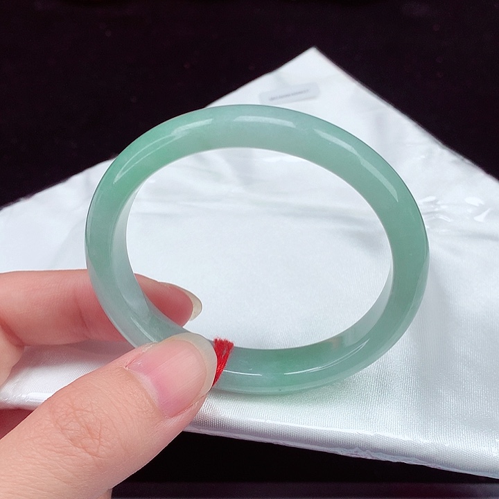 翡翠手镯未镶嵌翡翠贵妃54