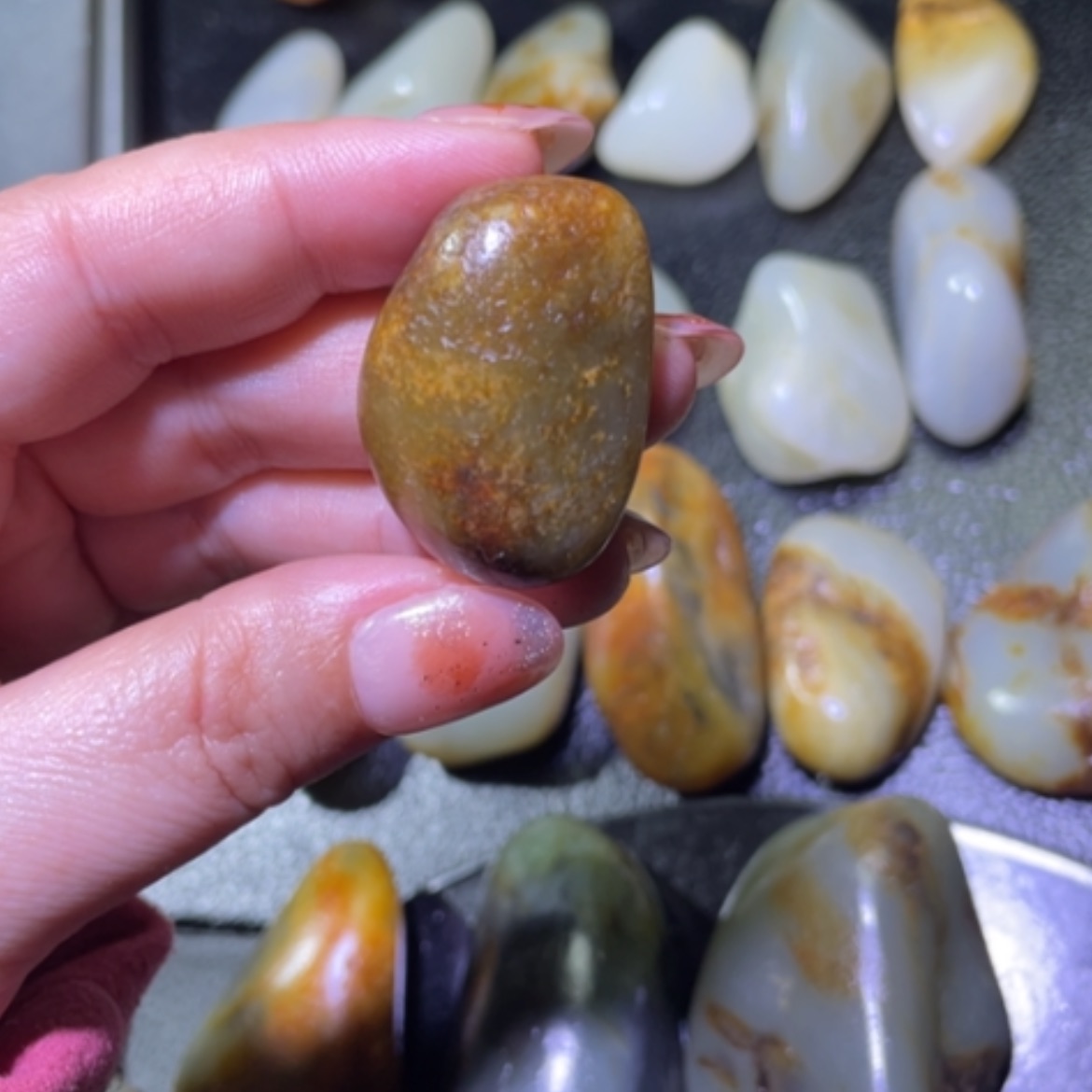 【闪购商品】颈饰未镶嵌和田玉名*