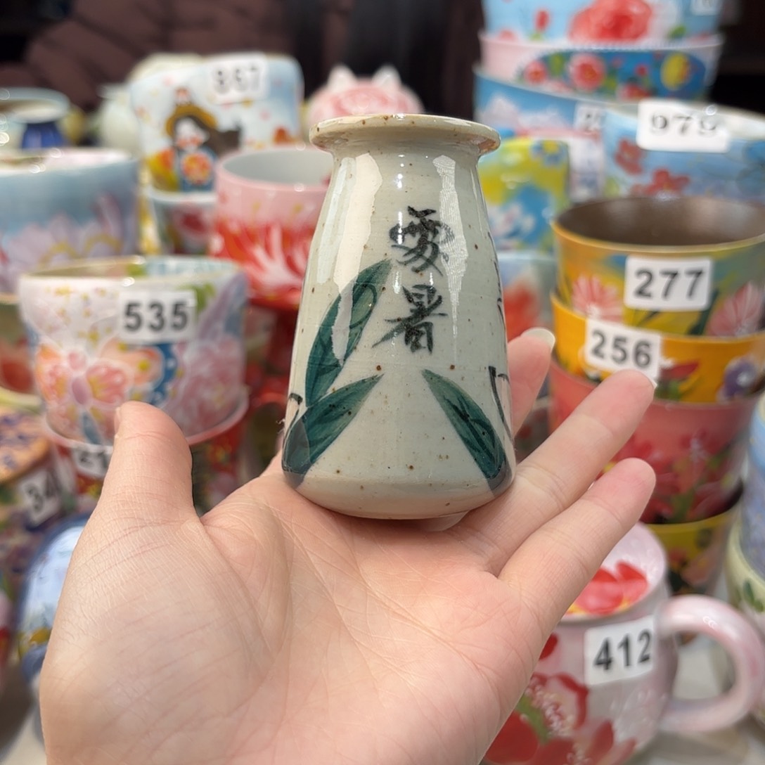 瓷片兔兔好可爱啊我