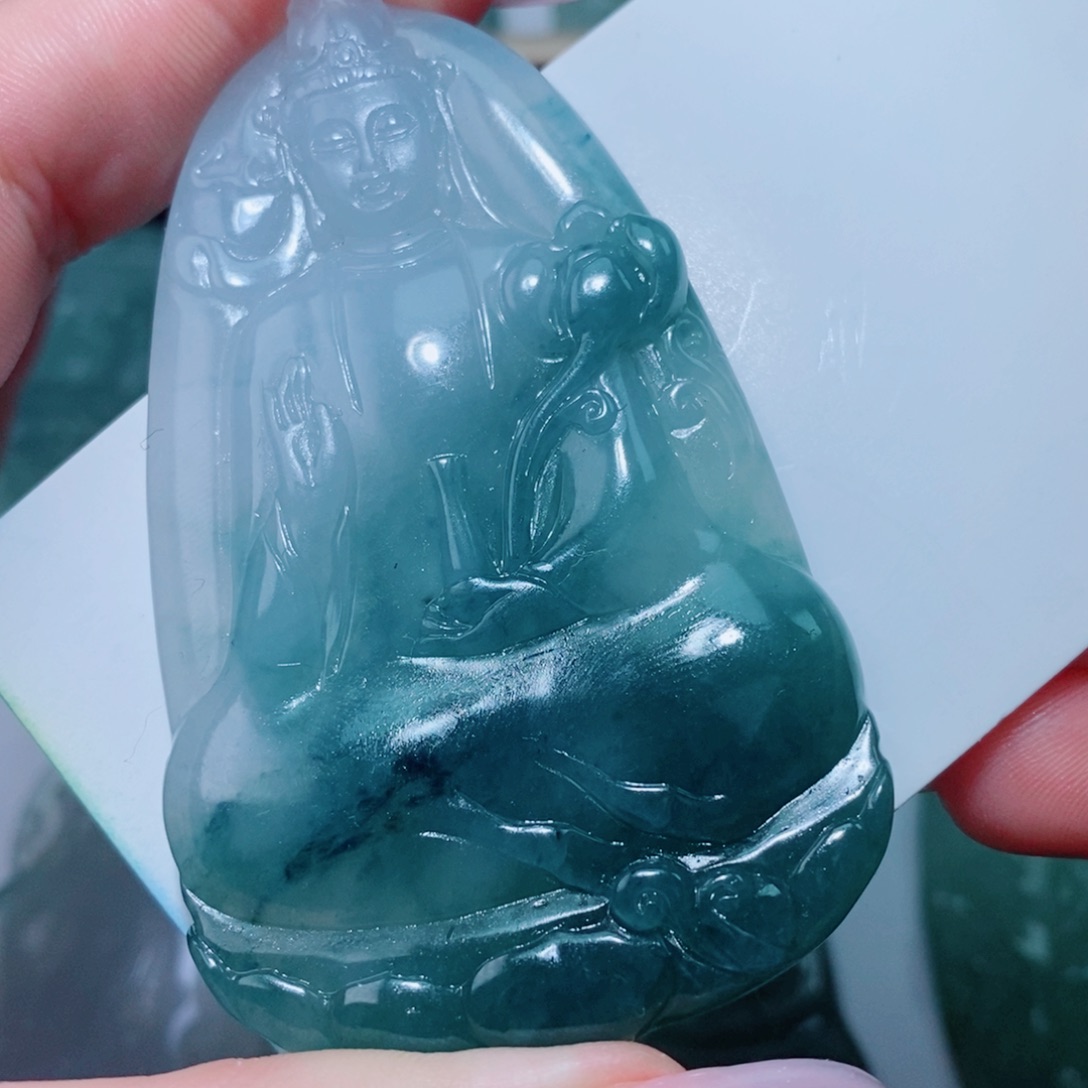 定制翡翠未镶嵌吊坠