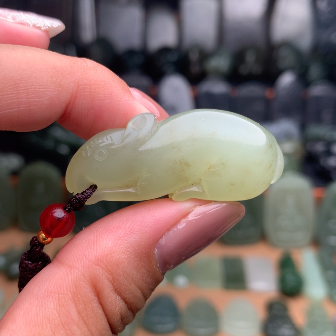 颈饰未镶嵌和田玉挂件63