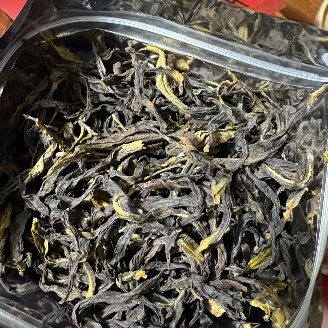 代拍链接，拍完请备注，没备注发两个单丛样品。拍两份发 5 个样品 