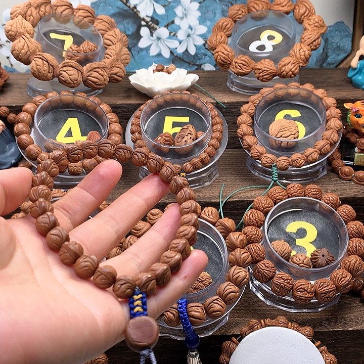 【闪购商品】文玩核桃吊坠爱****子1.1玉龙脊