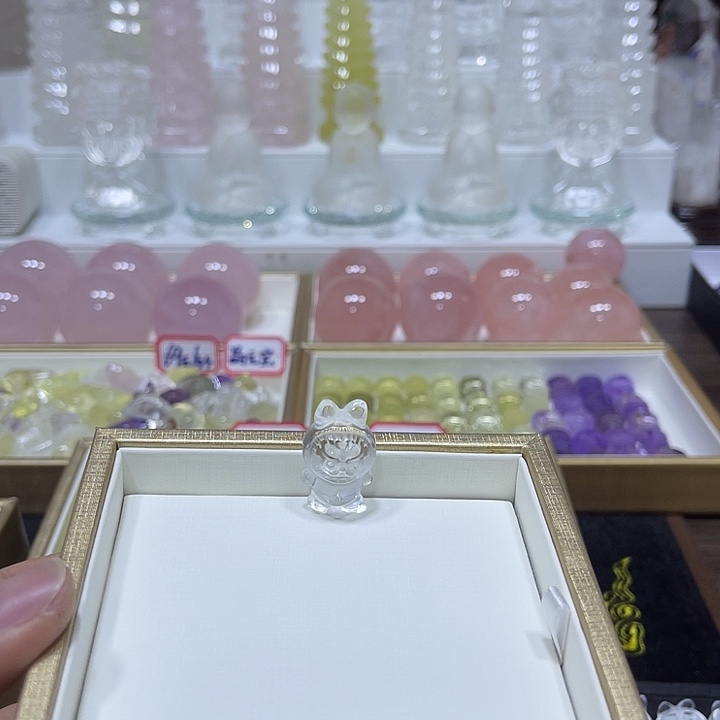 水晶珠宝半成品未镶嵌天然白水晶拉布布（福利价）