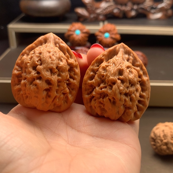 文玩核桃吊坠生**花金公子