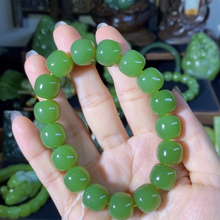 未镶嵌手链和田玉大*