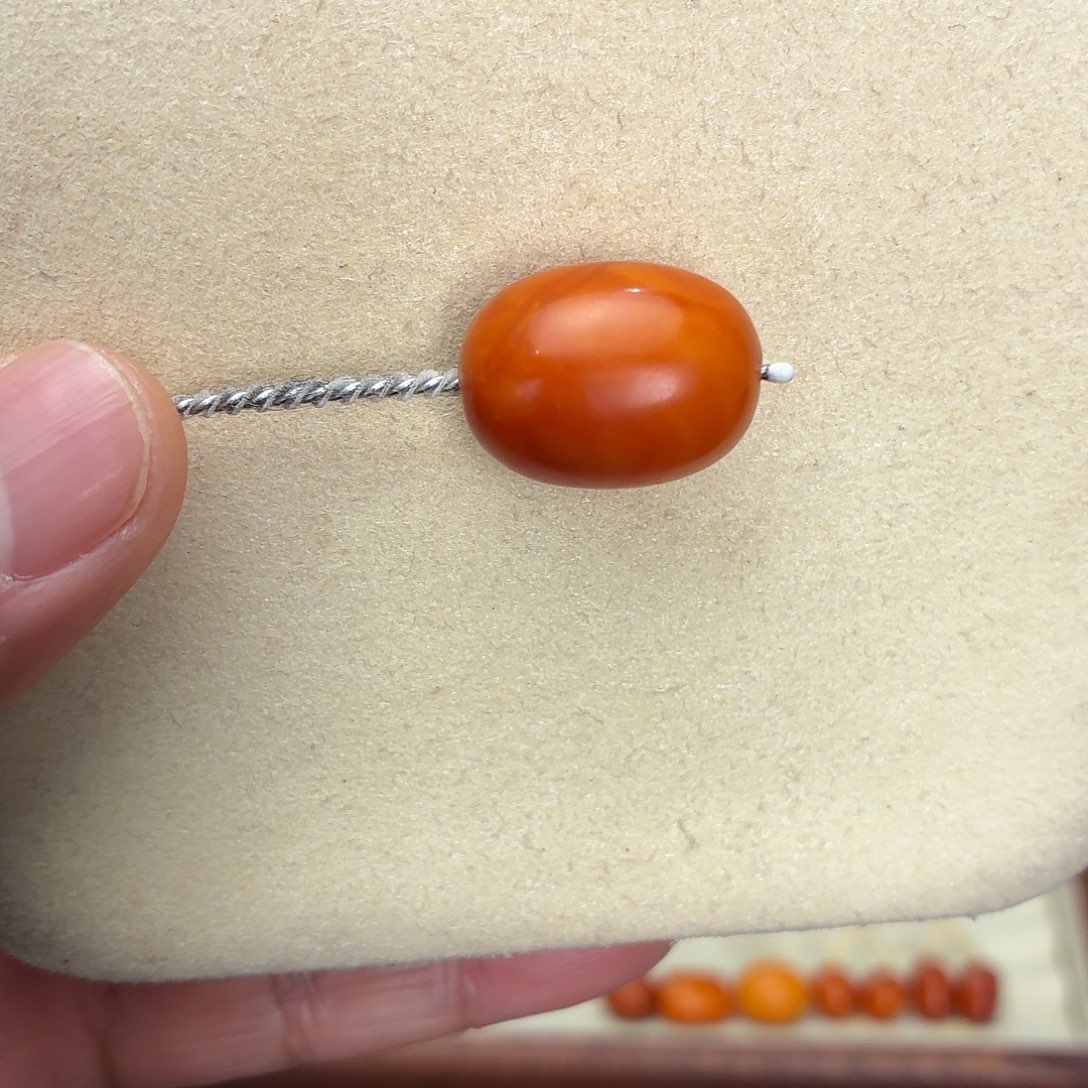 陈***武琥珀未镶嵌裸石定制老蜜蜡