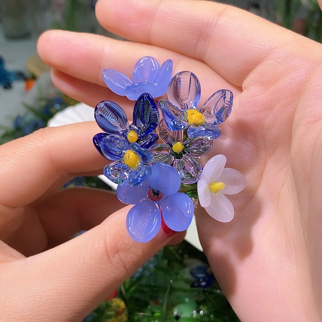 琉璃手工艺品蓝白紫