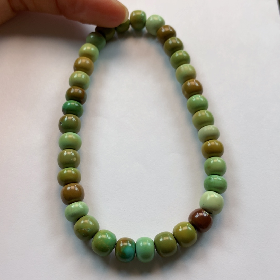 绿松石手串未镶嵌