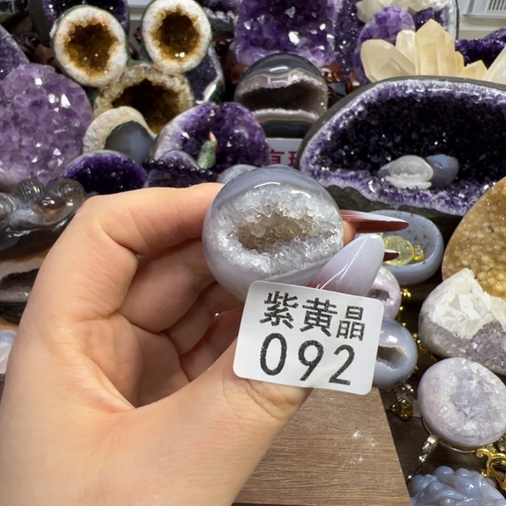 未镶嵌大型摆件（非配饰）紫晶92