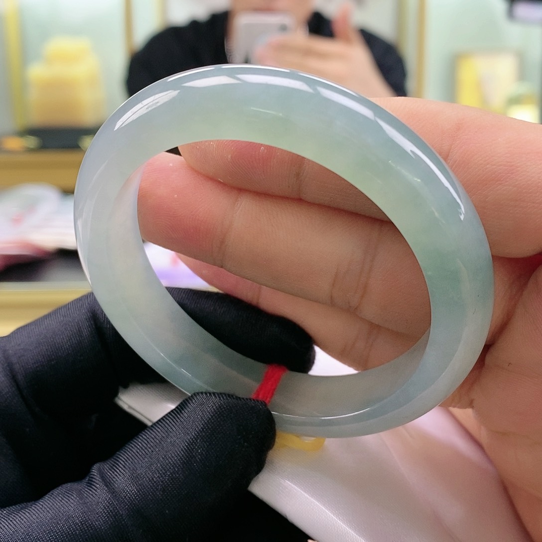 【闪购商品】未镶嵌手镯翡翠