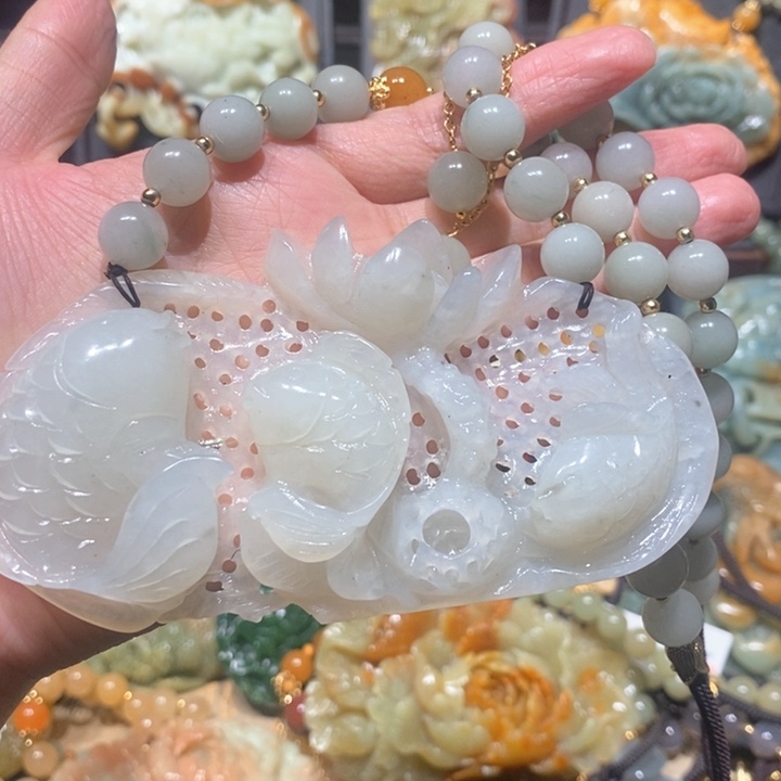 岫玉毛衣链未镶嵌