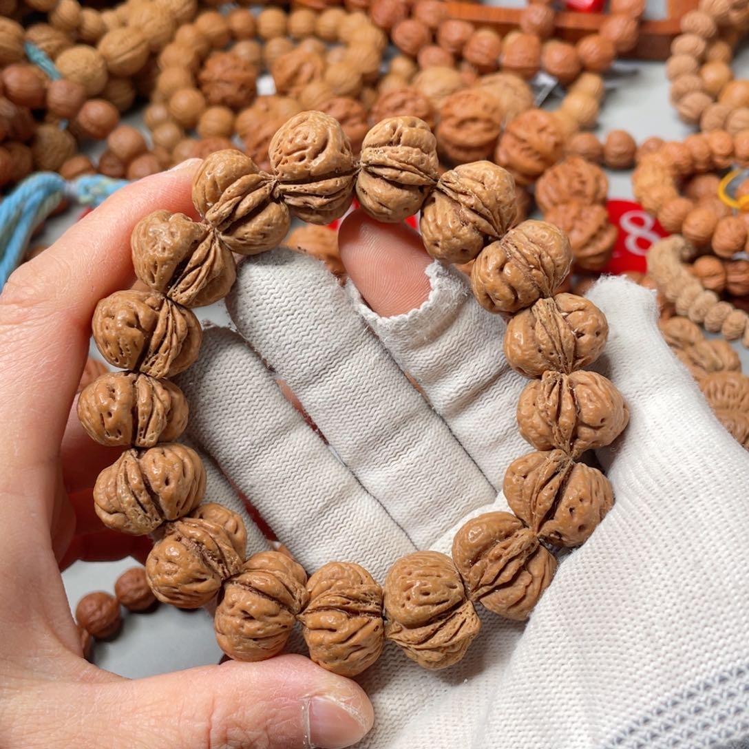文玩核桃手串超大个蟠桃20mm