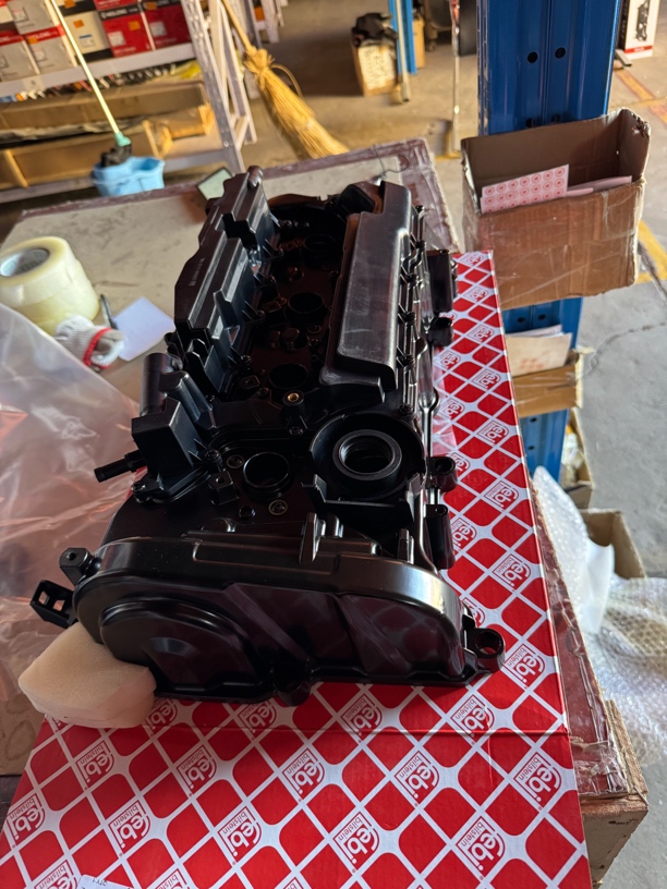 本田   铝合金气门室盖 改进版