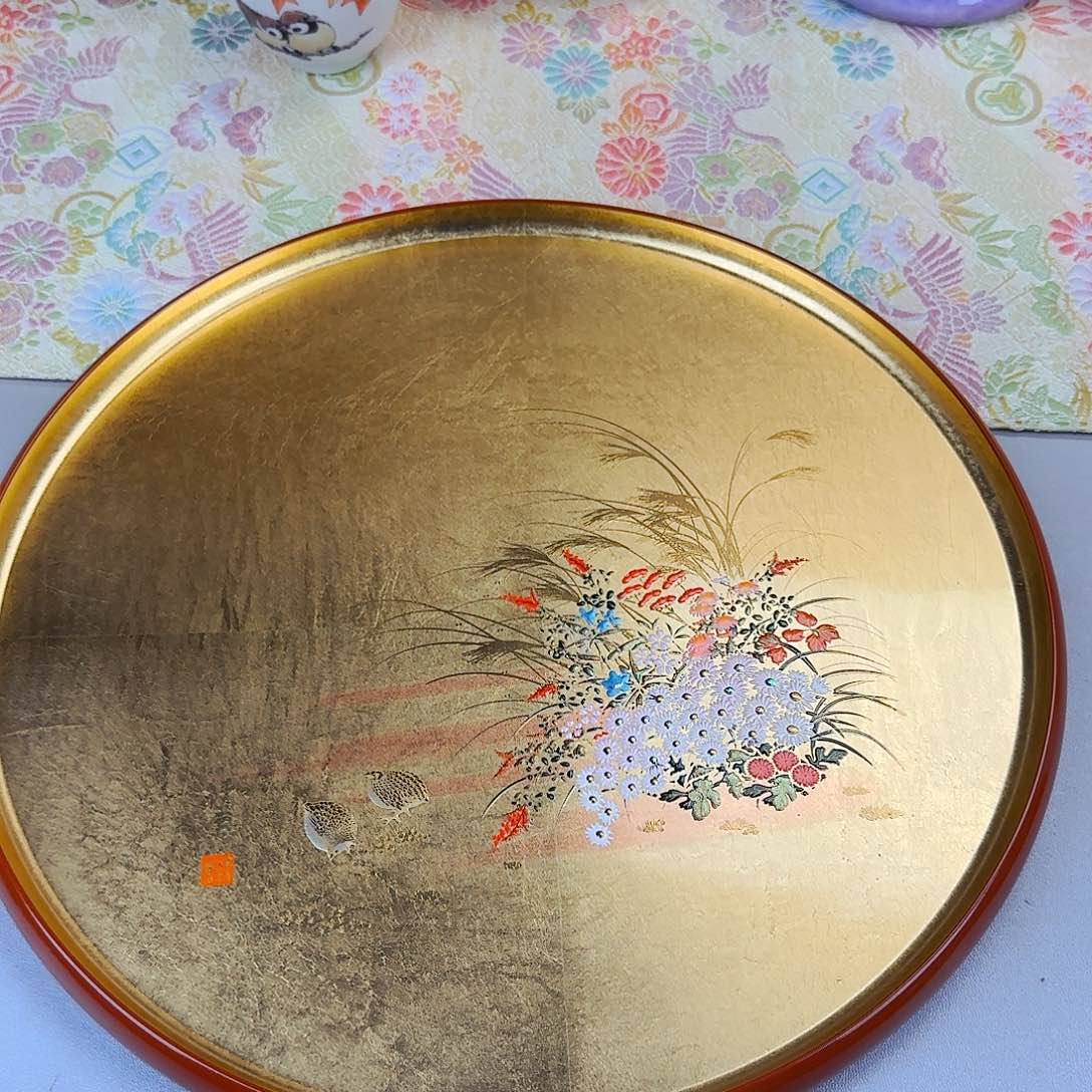他家茶具瓷器真美！！