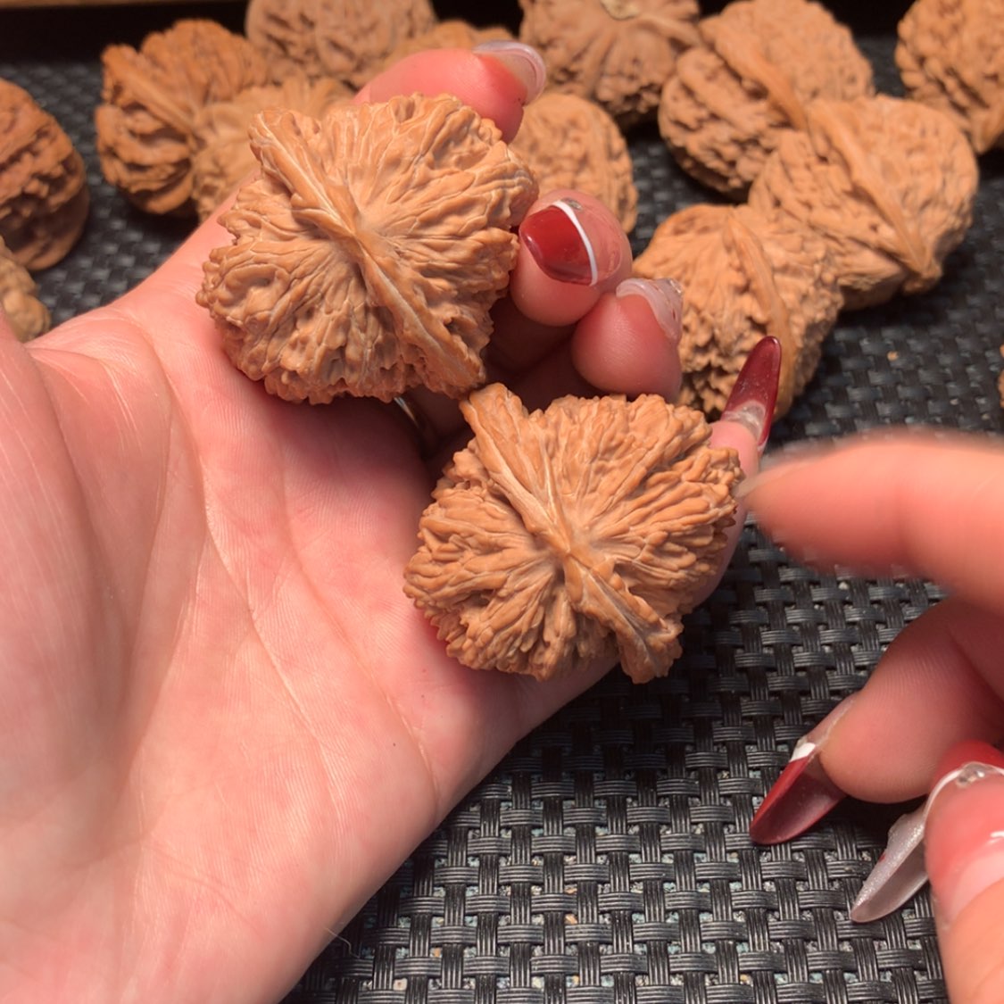 【闪购商品】文玩核桃吊坠四座楼