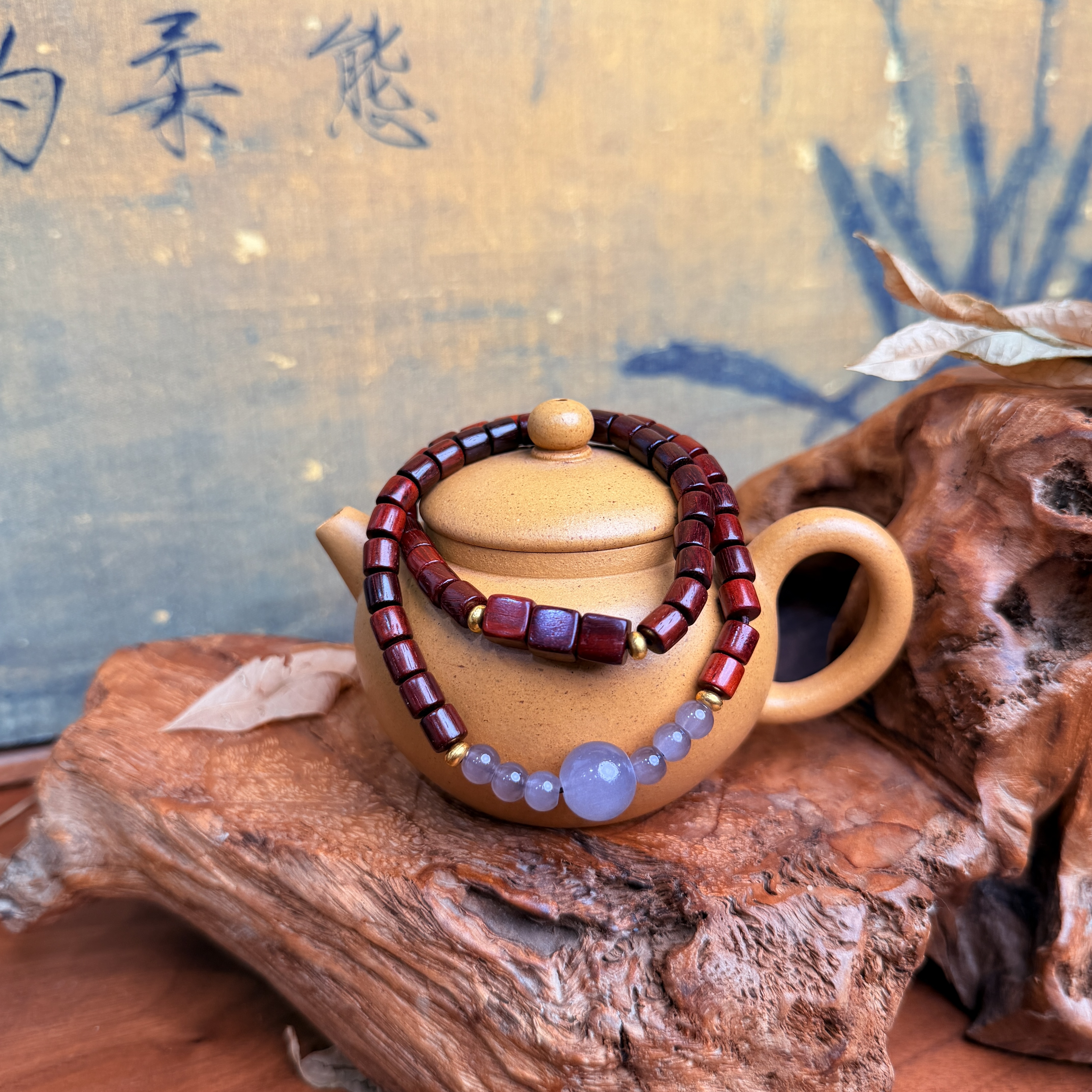 DA 1153-血檀带浅灰色大小猫眼隔珠血檀（无礼盒）