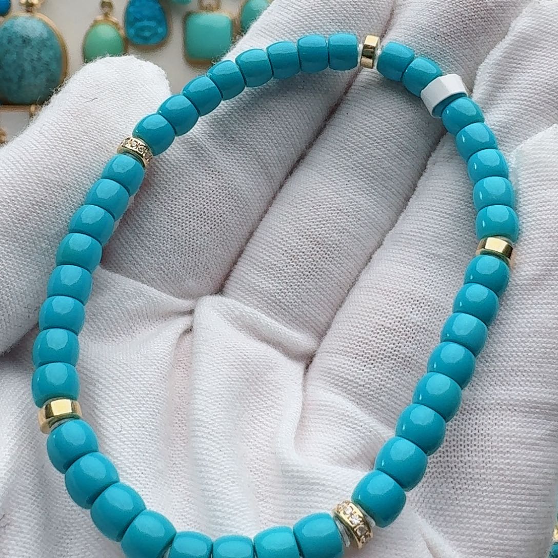 绿松石未镶嵌手串