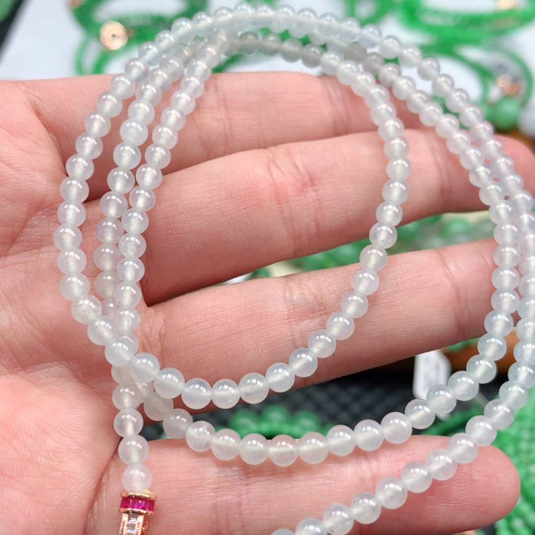 翡翠手链未镶嵌翡翠