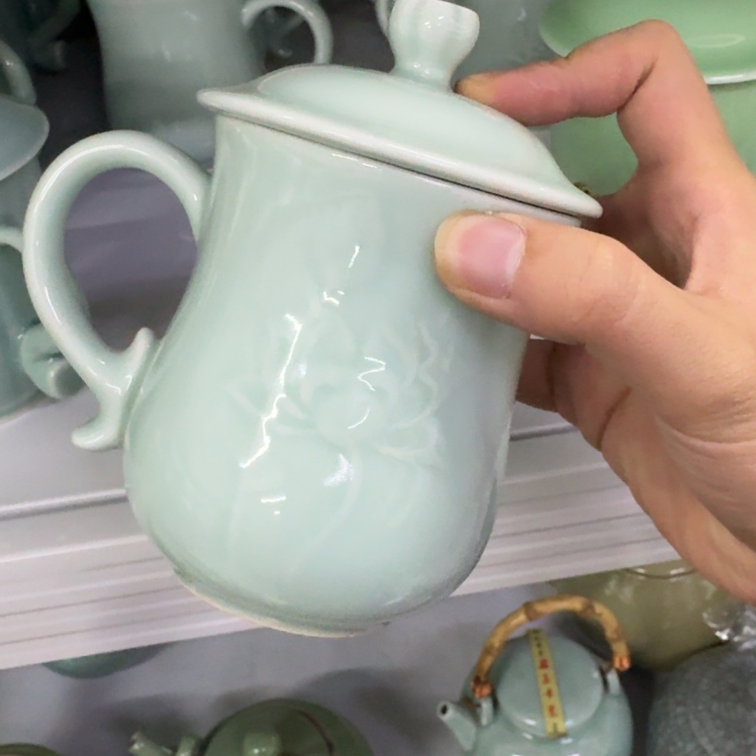 龙泉青瓷茶具微瑕9760