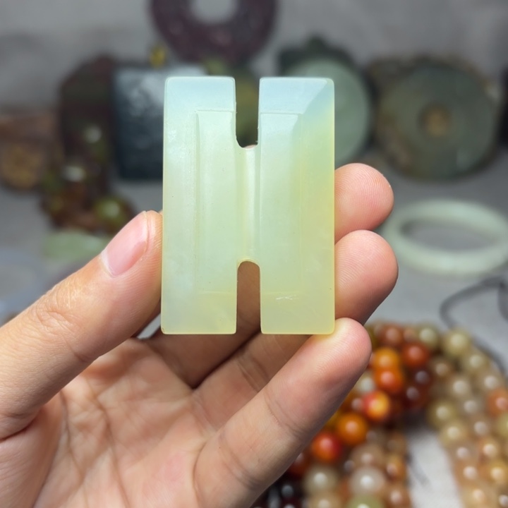 白玉菩提吊坠———