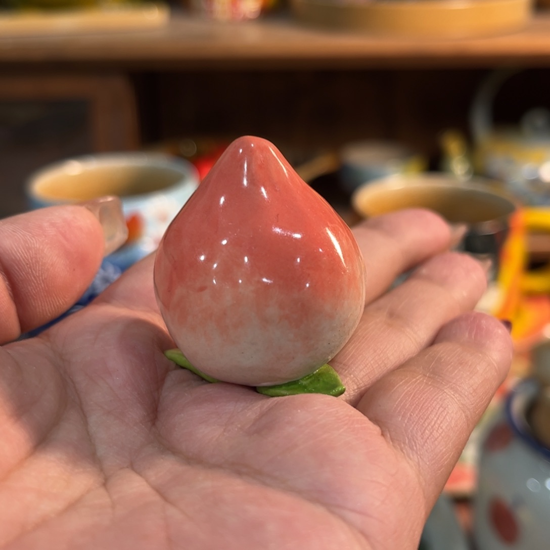 瓷片红红火火过大年