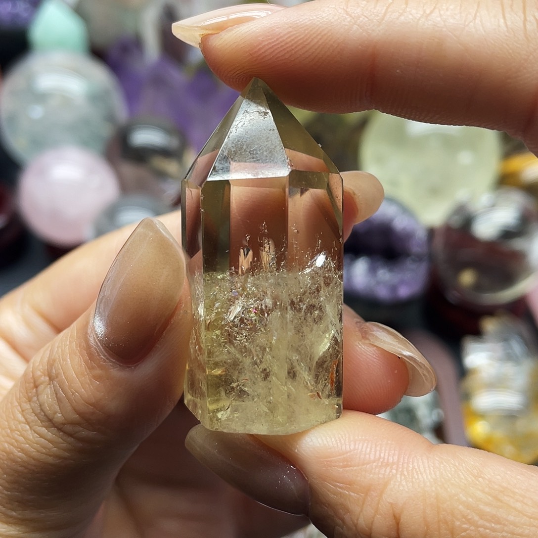 未镶嵌水晶珠宝半成品72带隐山