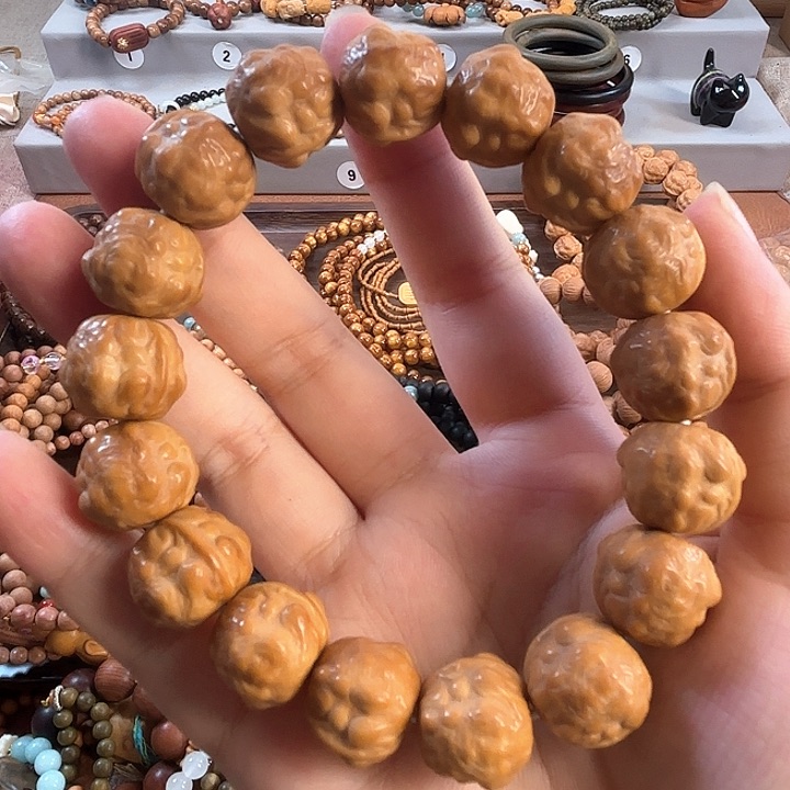 手串白玉菩提黄色