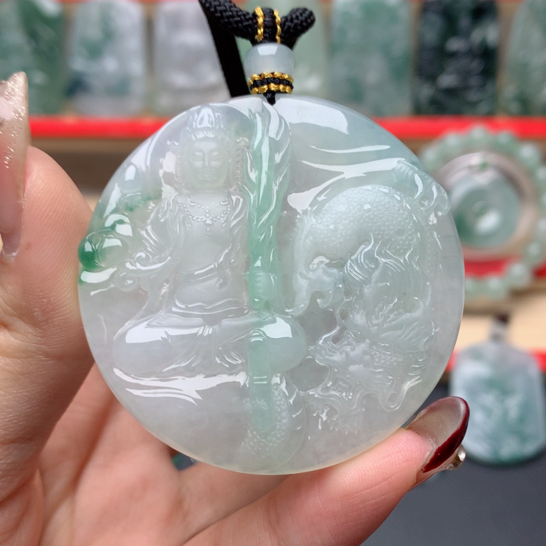 翡翠颈饰未镶嵌菁虚空藏菩萨